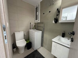 House - Loutra Suites Sunlit Cove Studio (Corinth)