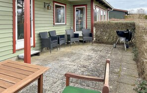 Terrace/patio - Nice home in Karrebæksminde with WiFi (Karrebæksminde)