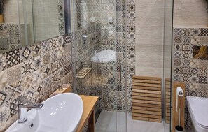 Shower - 2 bedroom lovely home in Gaski (Gaski)