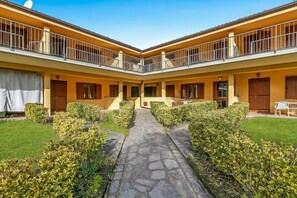 Exterior - Residence La Perla - Apt 13, Monte Isola, Italy (Monte Isola)