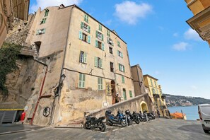Exterior - Square Saint Michel Sea View, Menton, France (Menton)