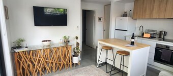 Private Coastal Retreat | Walk to Cafés, Bars & Beach