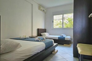 2 bedrooms, iron/ironing board, free WiFi, bed sheets - Two Bedroom Apartment With Sea View-061, Sarandë, Albania (Sarandë)