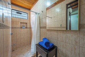 Towels - Enchanting dog-friendly house with a refreshing outdoor pool & jacuzzi (Playas del Coco)
