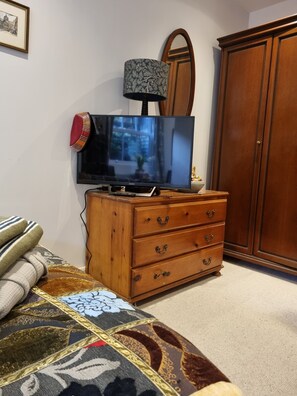 Interior - Calm retreat just steps from Lark Lane and Sefton Park. (Liverpool)