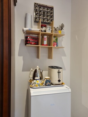 Interior - Calm retreat just steps from Lark Lane and Sefton Park. (Liverpool)