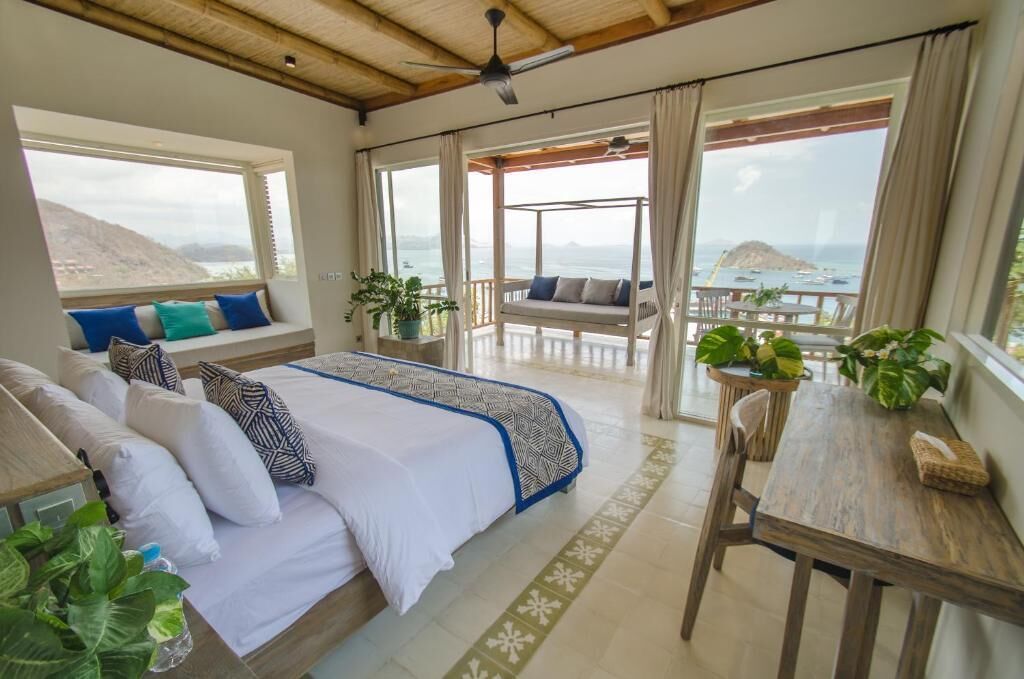 Suite Deluks, 1 Tempat Tidur King, pemandangan laut