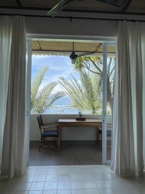 Kamar Double atau Twin, pemandangan laut | Interior