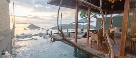 Deluxe Villa, Sea View | Pool