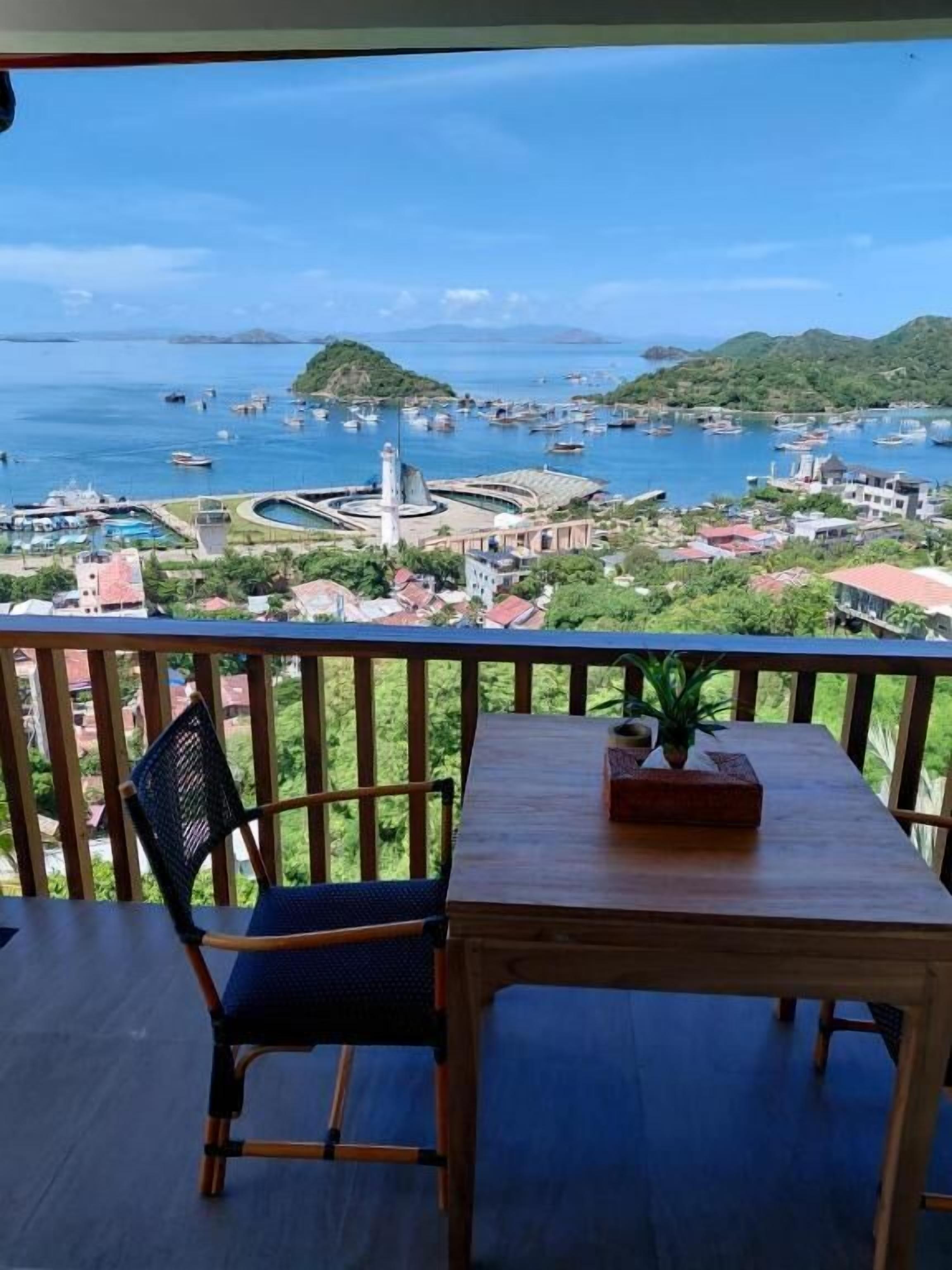 Family Suite, Sea View | Outdoor dining