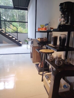 Luxury Apartment, Balcony, Mountain View | Private kitchen - apartasuite con vista al bosque (Rionegro)