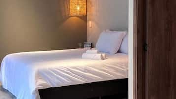 Luxury Apartment, Balcony, Mountain View