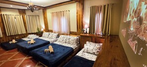 Family Room, Non Smoking, Private Bathroom | Interior