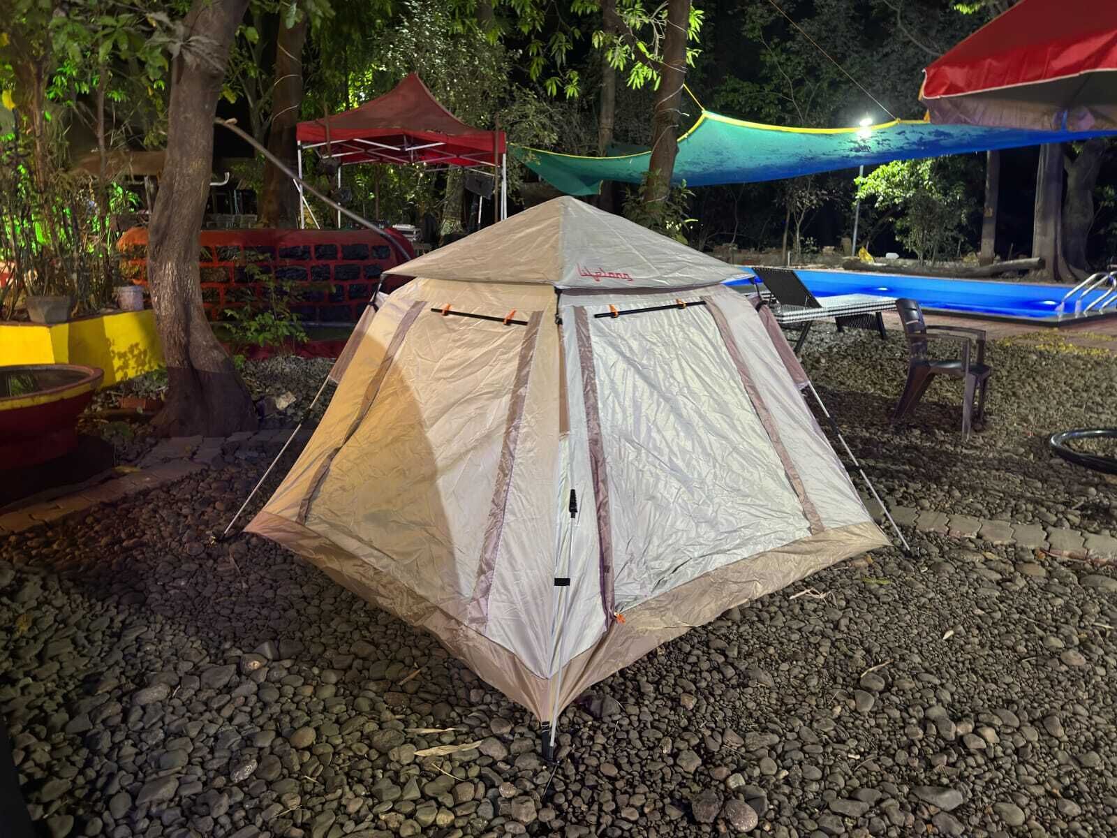 Tienda de campaña clásica | Alberca