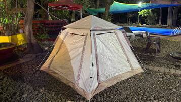 Tienda de campaña clásica | Alberca