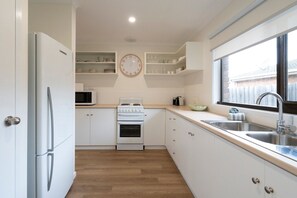 Fridge, microwave, oven, stovetop - Light filled 2 bedroom central retreat (Torquay)