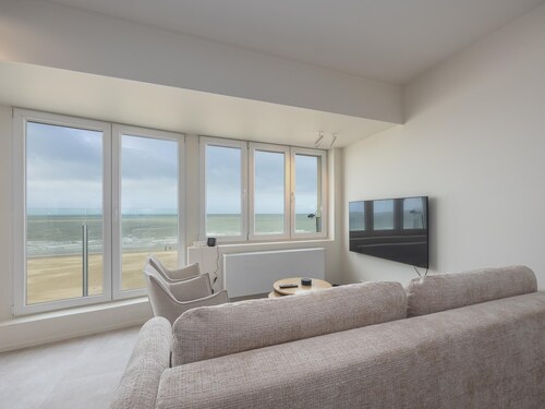 Wunderschöne 2-Zimmer-Wohnung mit Meerblick