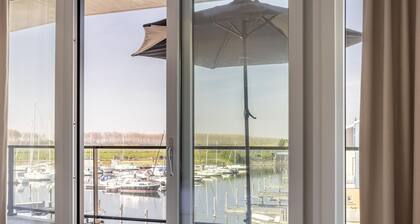 Luxury Harbour flat Kortgene 6p