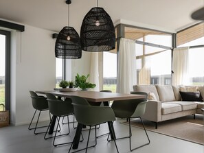 Dining - Holiday home with terrace and wide views (Wissenkerke)