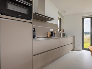Private kitchen - Nature house with views over fields (Wissenkerke)