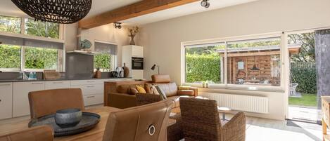 リビング エリア