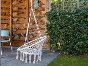 Terrace/patio - Holiday home with covered terrace by the coast (Kamperland)