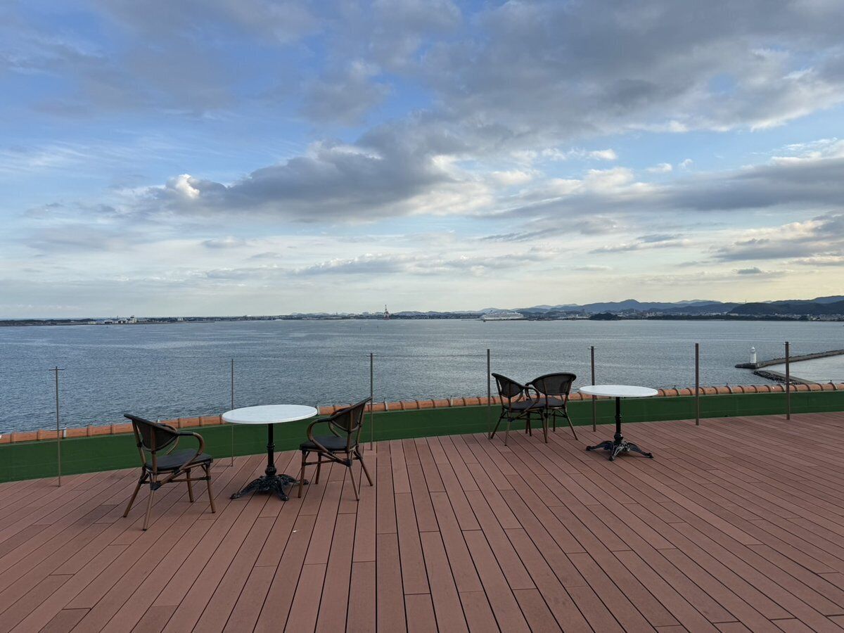 Khu ẩm thực ngoài trời