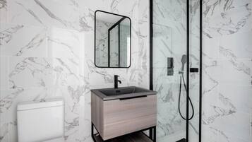 Comfort Apartment | Bathroom