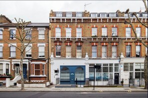 Exterior - bloomrooms - Maida Vale  (London)