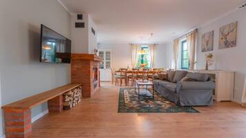 House, Air conditioning, Lakeside | Living area