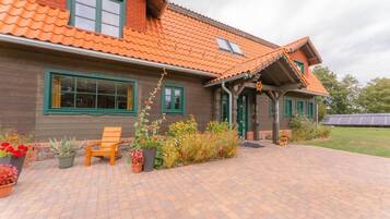 Apartment, Balcony, Lake View | Exterior