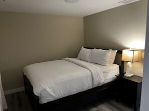 WiFi, bed sheets