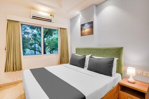 Room - Deluxeitpl Near Prestige Shanti Niketan (Bengaluru)