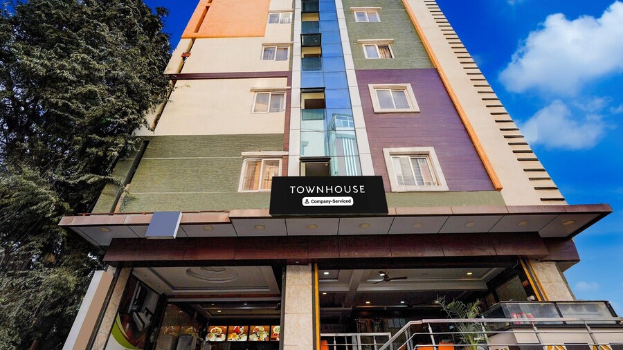 Super Townhouse Whitefield Bangalore