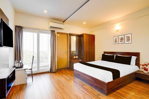 Super Townhouse Whitefield Bangalore