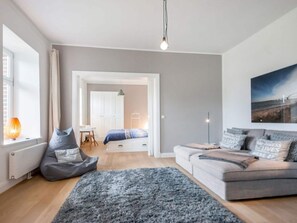 Fireplace, DVD player - Ferienhaus Kleine Freiheit auf Fehmarn (Fehmarn)