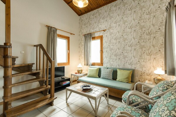 コンフォート ハウス 3 ベッドルーム | リビングルーム