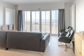 Living room - Apartment on Belgian Coast With Sea Views (Middelkerke)