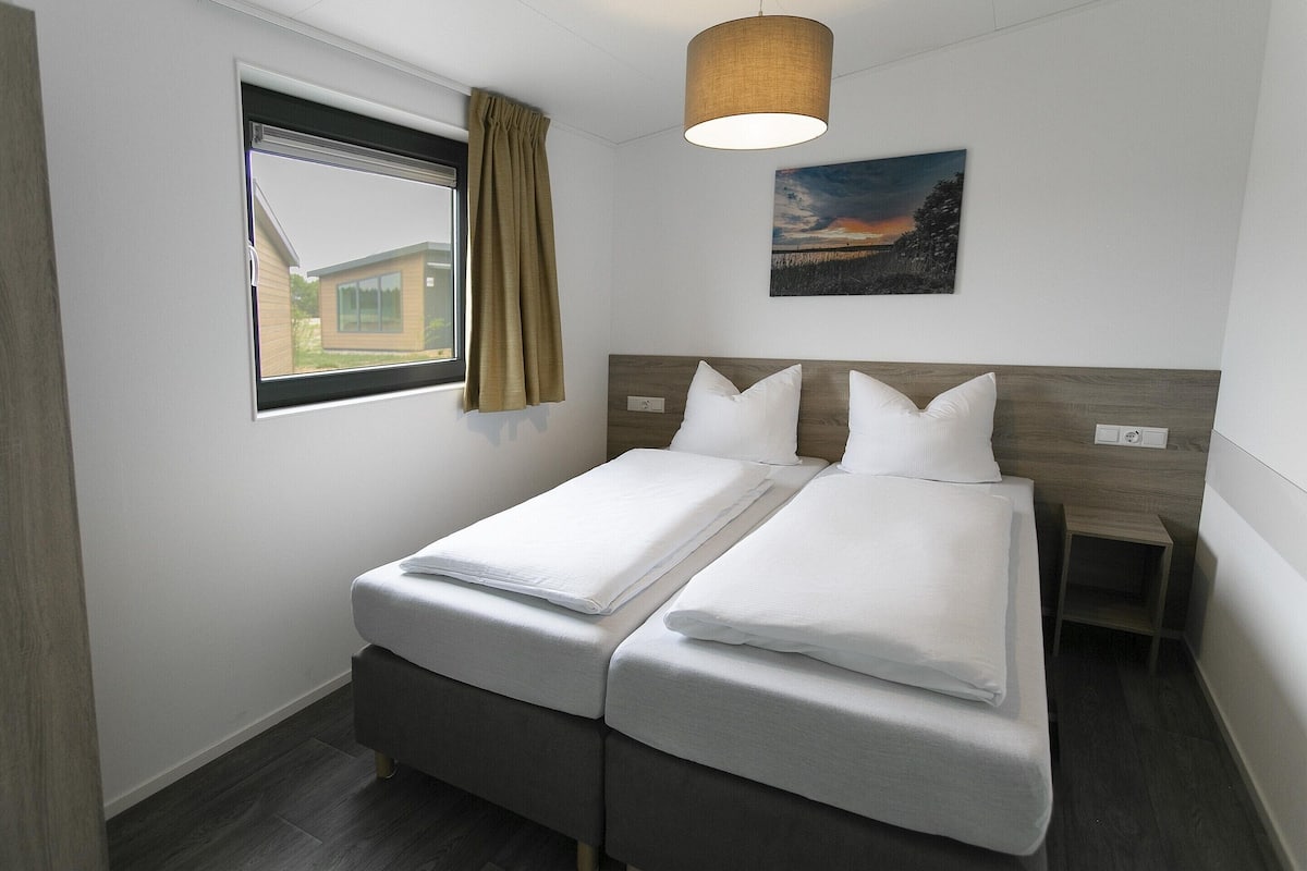 Deluxe Mobile Home, 2 Bedrooms