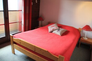 Room - Apartment With Parking for 6 People (Chatel)