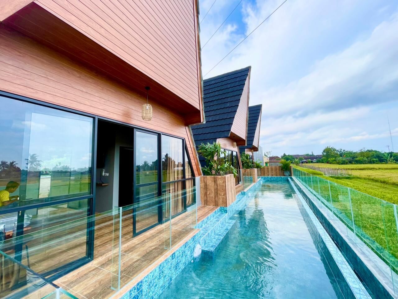 Chambre Deluxe, patio, vue piscine | Piscine