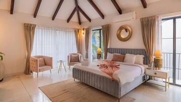 Deluxe-huvila, parveke, näköala uima-altaalle