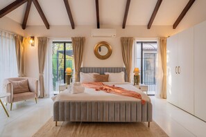 Deluxe Villa, Balcony, Pool View - ELIVAAS Bogenvilla Luxe 3 BHK Villa (Anjuna)