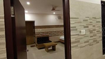 Superior Room, City View