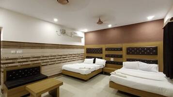 Habitación superior, vista a la ciudad