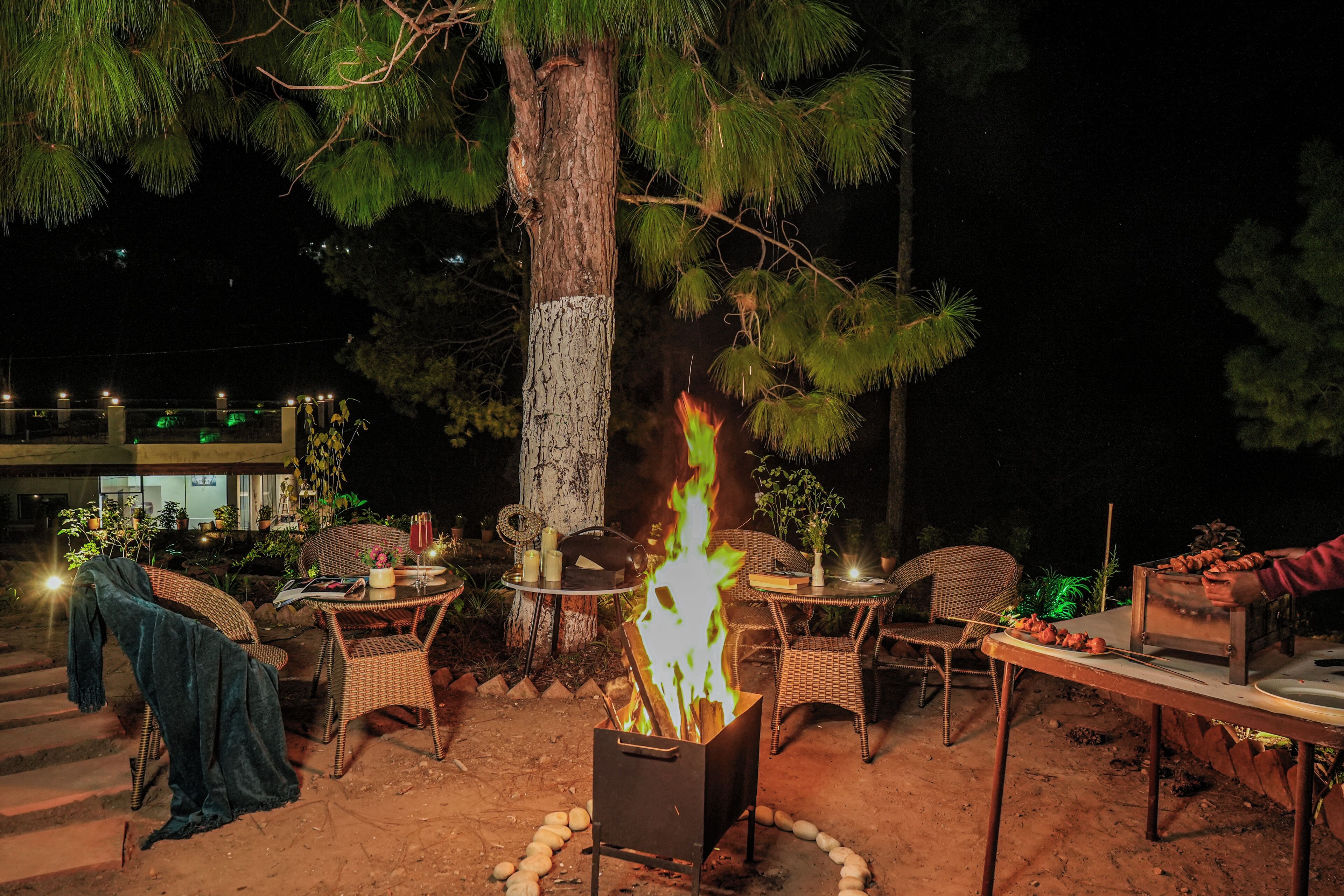 Tempat makan outdoor