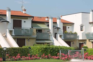 Exterior - Holiday apartment with pool and air conditioning (Lazise)