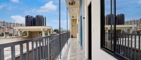 House | Property grounds