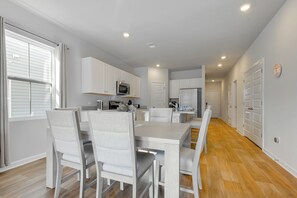 Dining - Near Golf! Family Escape 6 Mi to Ocean Isle Beach (Ocean Isle Beach)