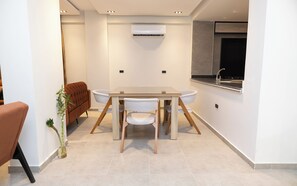 Dining - Lurette Hotel  (Yusuf as-Sidiq)